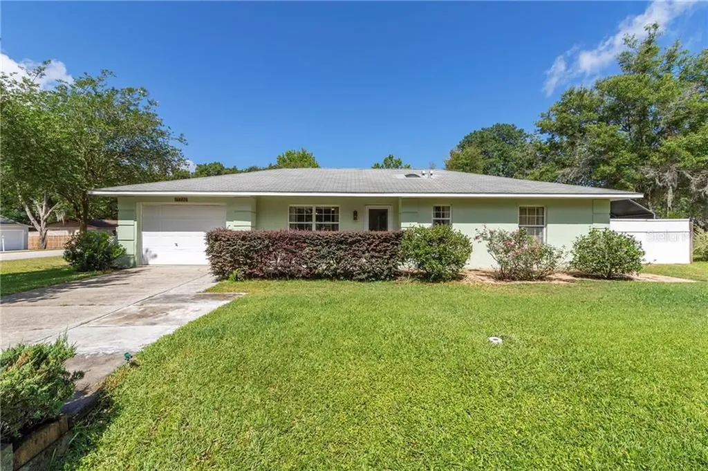 15736 SE 88th Court Summerfield FL 34491
