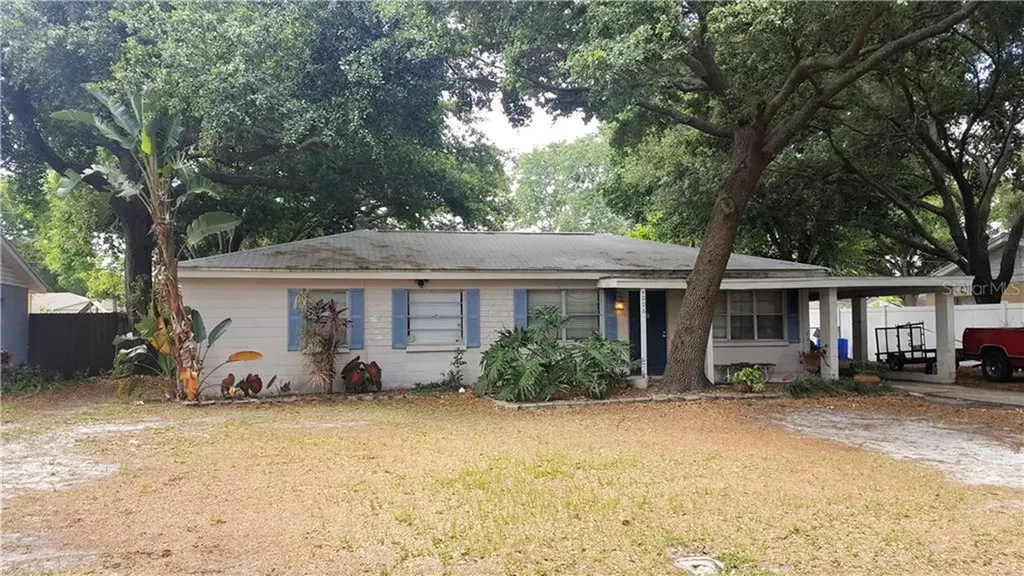 4006 W Wallace Avenue Tampa FL 33611