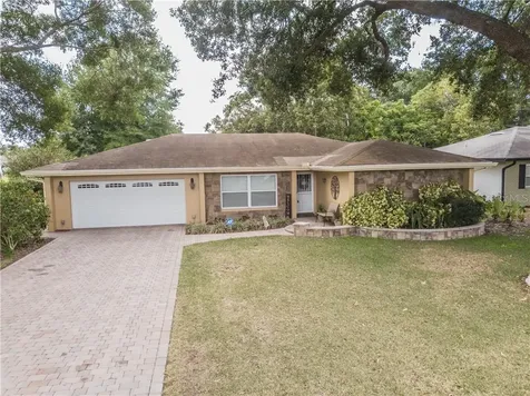 304 Saint Lucie Road Winter Haven FL 33884