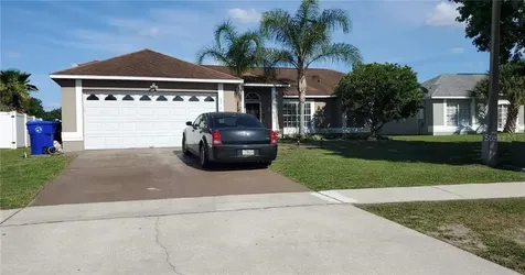 2314 Queenswood Circle Kissimmee FL 34743