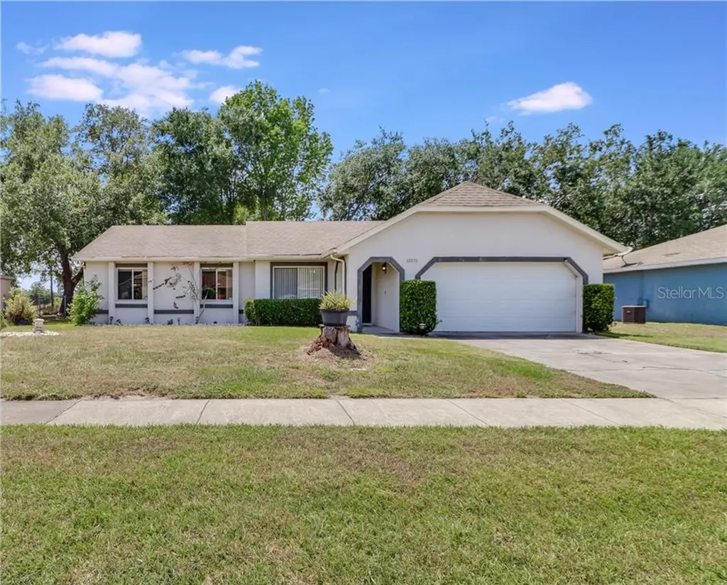 12870 New York Woods Circle Orlando FL 32824
