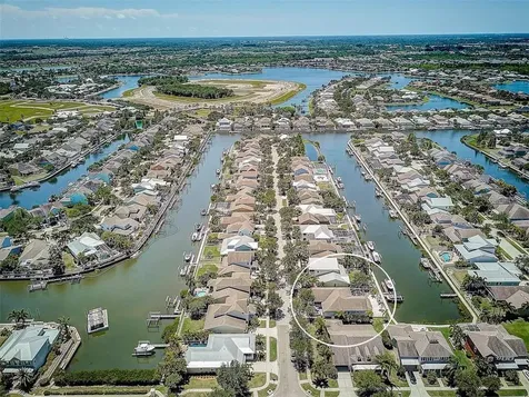 5732 Sea Turtle Place Apollo Beach FL 33572