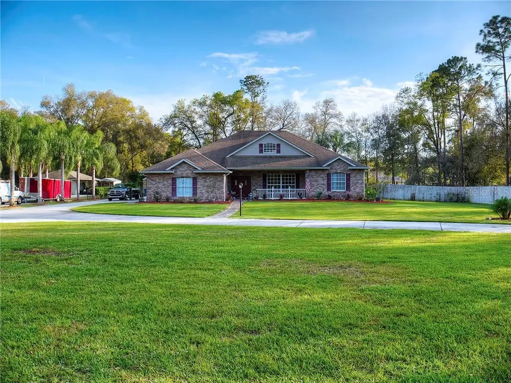 953 Glenwood Road Deland FL 32720