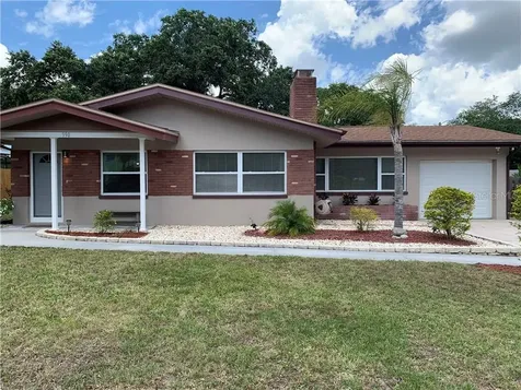 990 Knollwood Drive Dunedin FL 34698