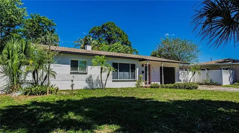 2975 67th Way N St Petersburg FL 33710