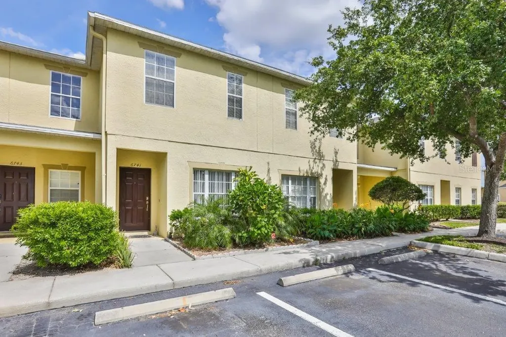 6741 Lake Rochester Lane Gibsonton FL 33534