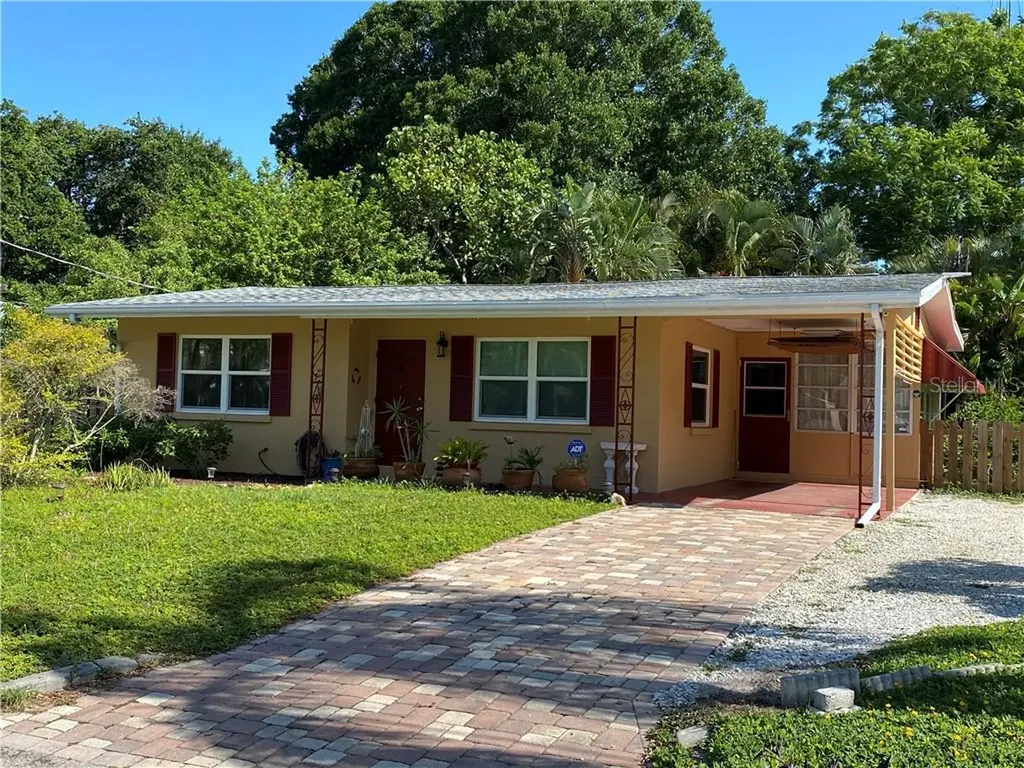 823 40th Street Sarasota FL 34234