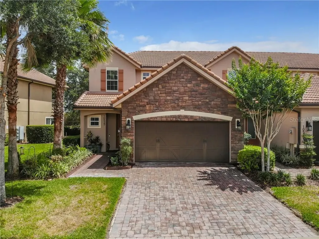 10525 Belfry Circle Orlando FL 32832