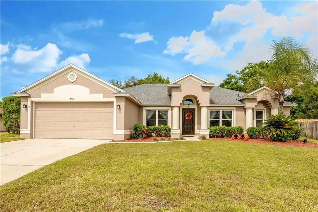 750 Willow Crest Street Orange City FL 32763