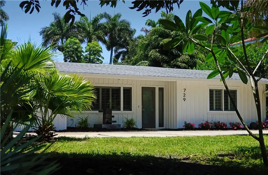 729 Indian Beach Circle Sarasota FL 34234