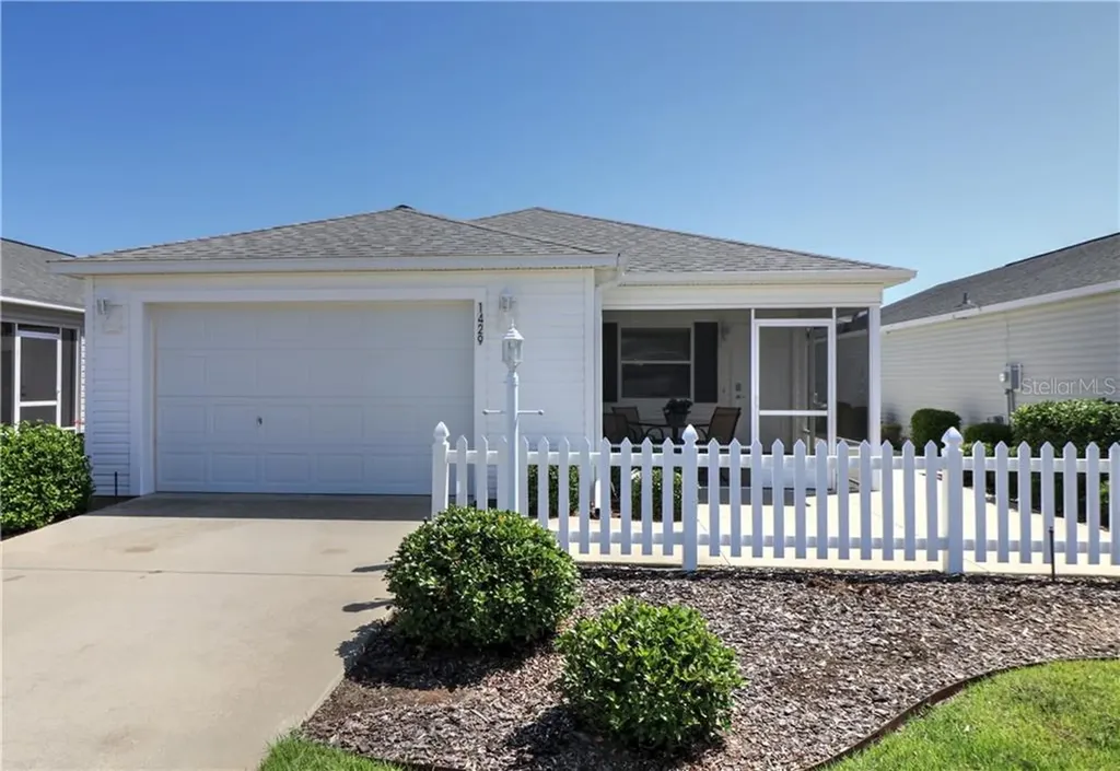 1429 Dynasty Place The Villages FL 32163