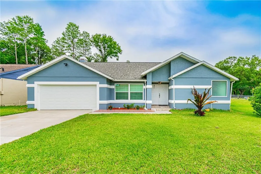 6301 Songbird Way Tampa FL 33625