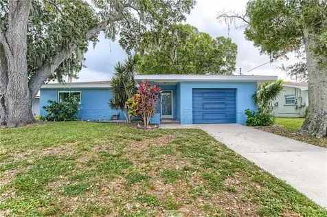 1727 S Jefferson Avenue Clearwater FL 33756