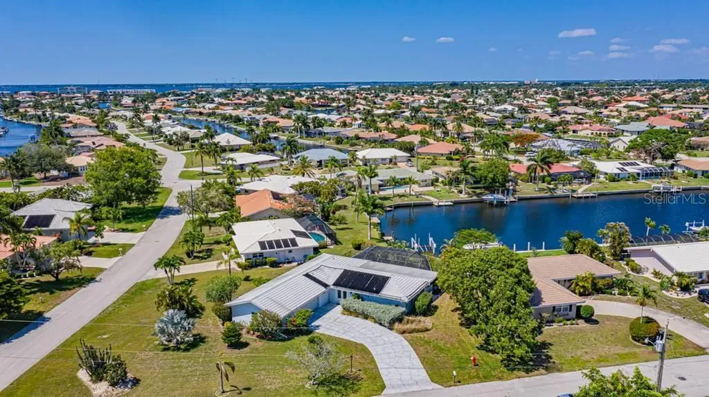 1242 Winward Court Punta Gorda FL 33950