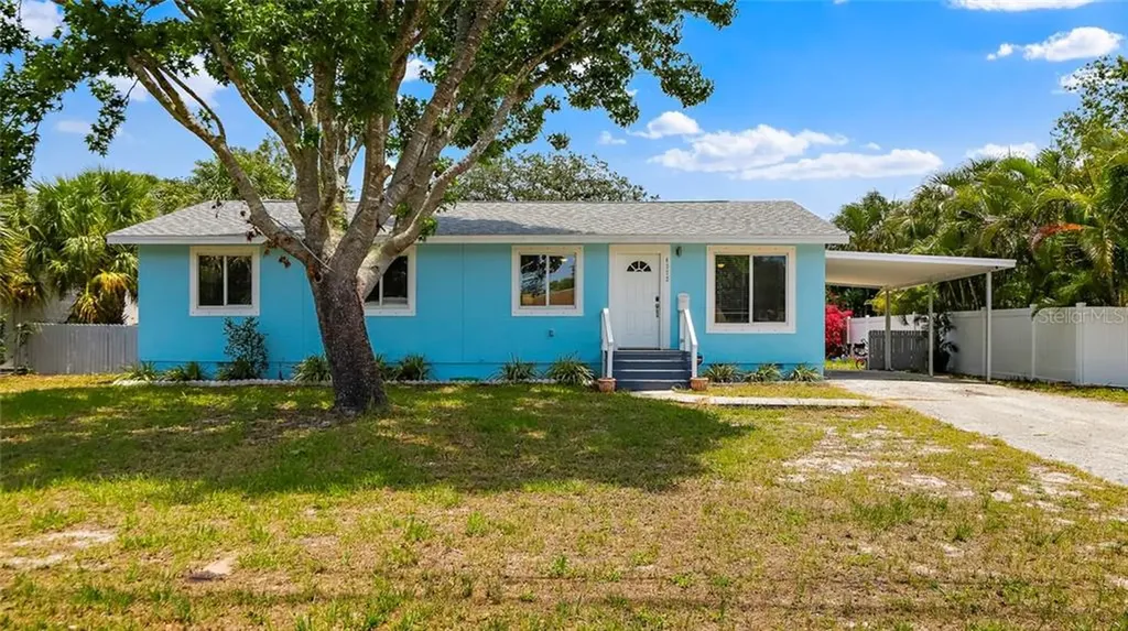 4372 Elkcam Boulevard SE St Petersburg FL 33705
