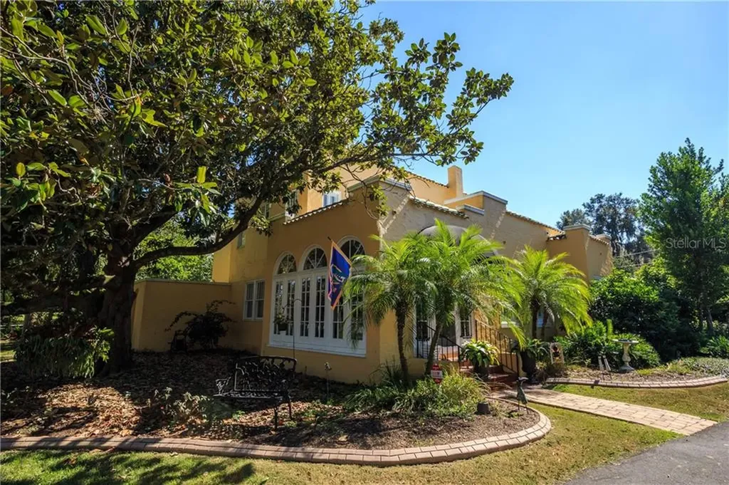 944 Campbell Avenue Lake Wales FL 33853