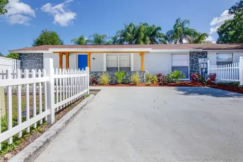 8910 Covered Bridge Court Tampa FL 33634