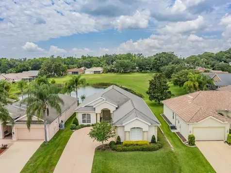 12427 Woodlands Circle Dade City FL 33525