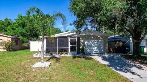 2039 Poinsetta Avenue Clearwater FL 33755