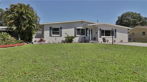 5857 12th Way N St Petersburg FL 33703