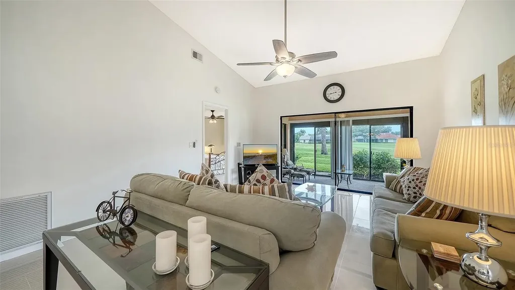 6281 Timberlake Drive Sarasota FL 34243