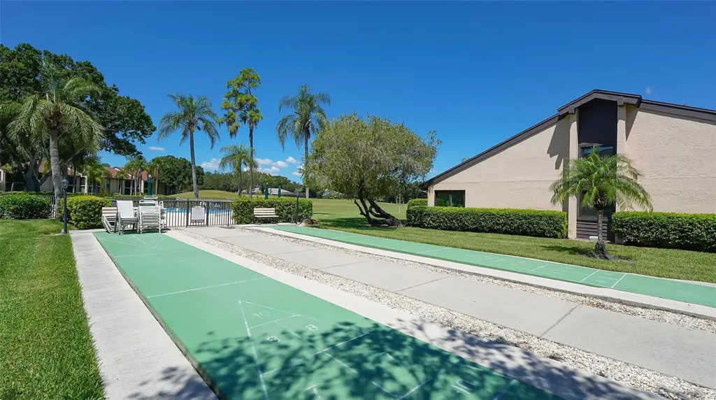 6281 Timberlake Drive Sarasota FL 34243