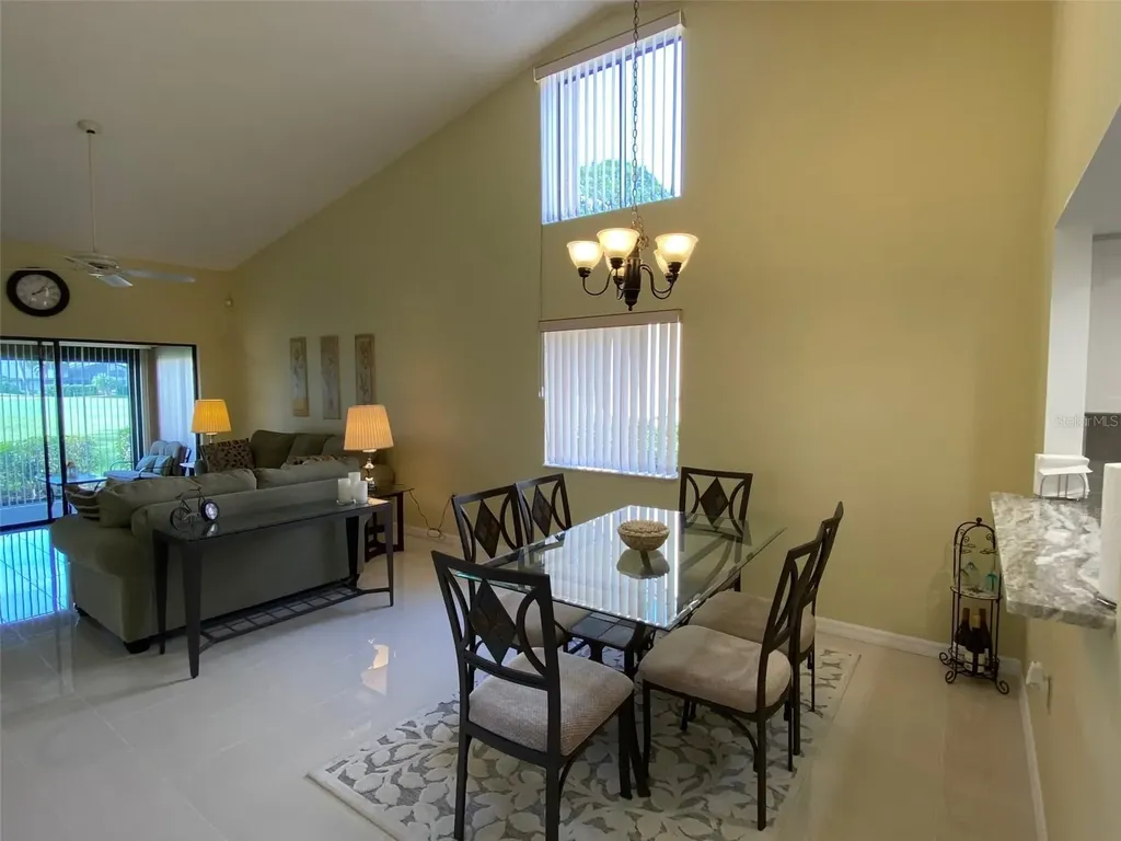 6281 Timberlake Drive Sarasota FL 34243