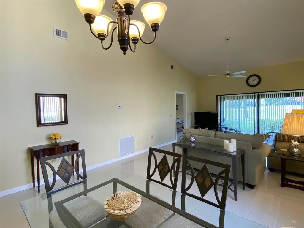 6281 Timberlake Drive Sarasota FL 34243