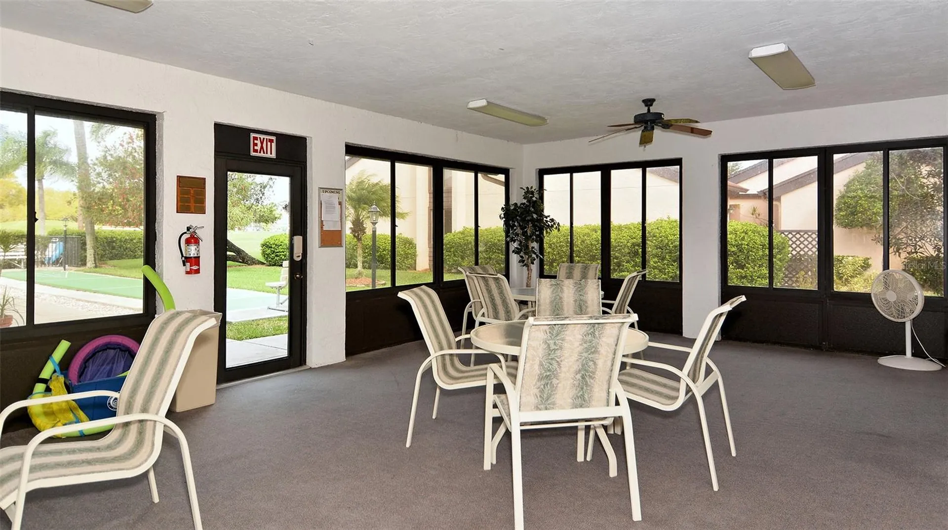 6281 Timberlake Drive Sarasota FL 34243