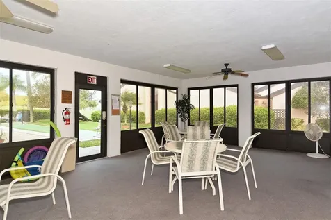 6281 Timberlake Drive Sarasota FL 34243