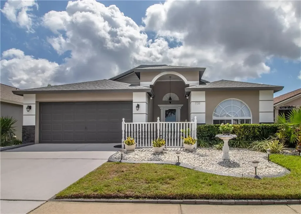 1720 Hulett Drive Brandon FL 33511