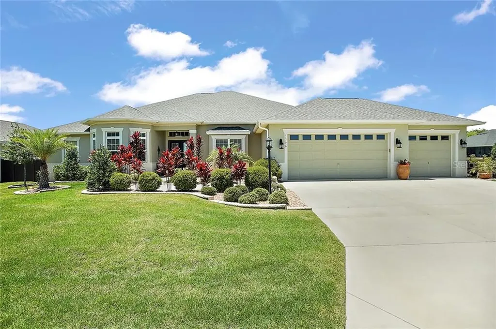 11176 Hanson Terrace Oxford FL 34484
