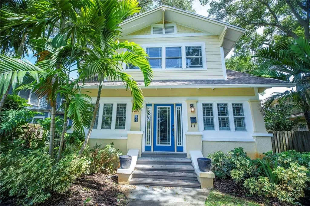 315 10th Avenue NE St Petersburg FL 33701