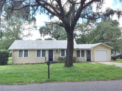 5111 18th Street Zephyrhills FL 33542