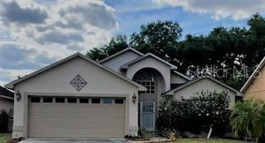 830 Country Crossing Court Kissimmee FL 34744