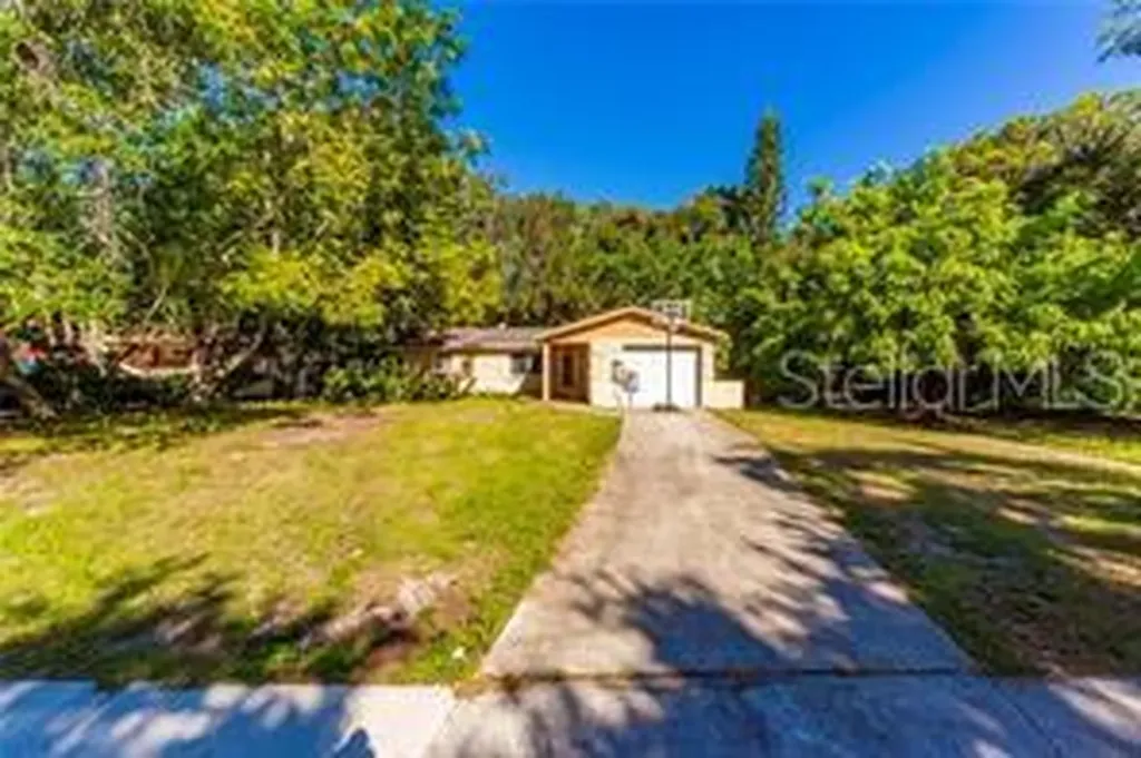 5031 Sunrise Drive S St Petersburg FL 33705