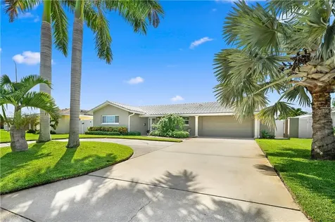 1060 79th Street S St Petersburg FL 33707
