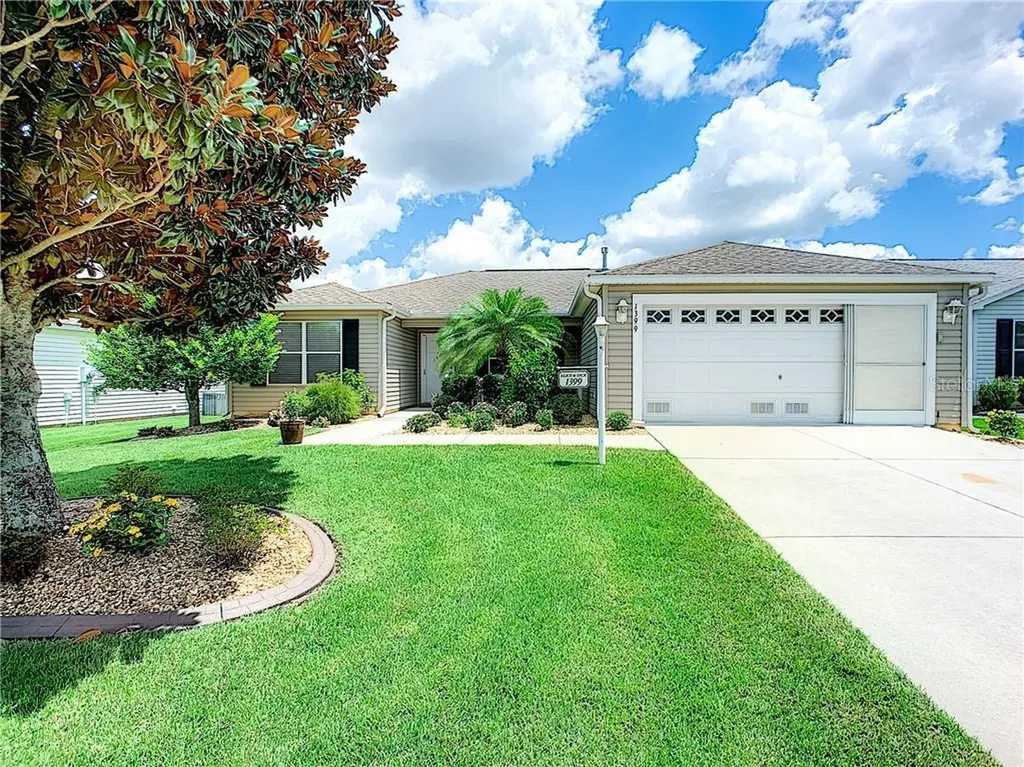 1399 Walterboro Lane The Villages FL 32162