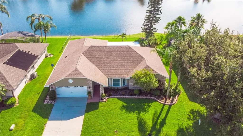 2385 Sweetwater Boulevard Saint Cloud FL 34772