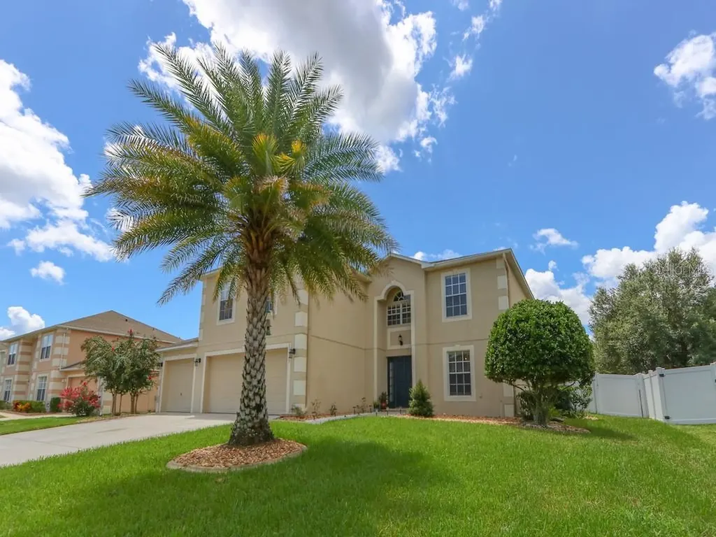31747 Parkdale Drive Leesburg FL 34748