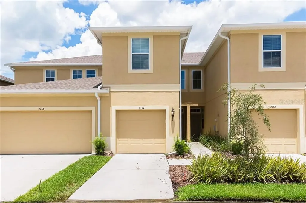 2154 Broadway View Avenue Brandon FL 33510