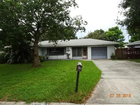 208 S Arcturas Avenue Clearwater FL 33765