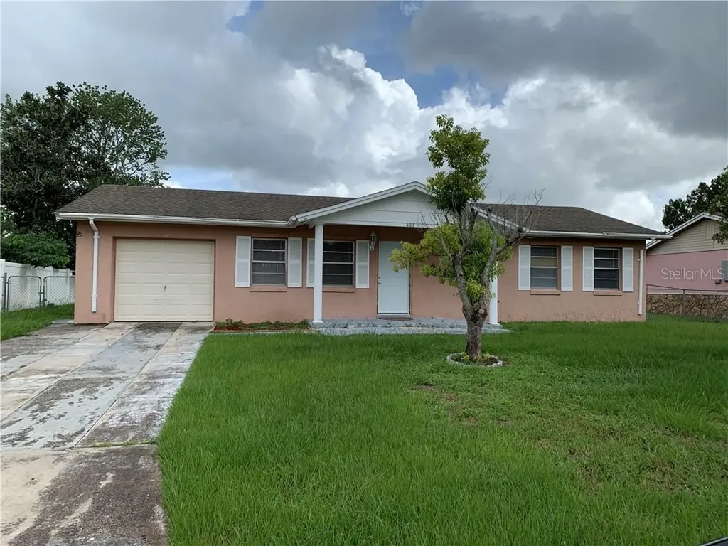 423 La Paz Drive Kissimmee FL 34743