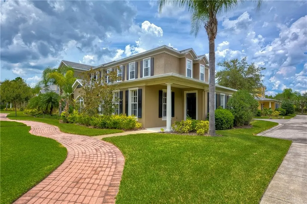 8305 Manor Club Circle Tampa FL 33647