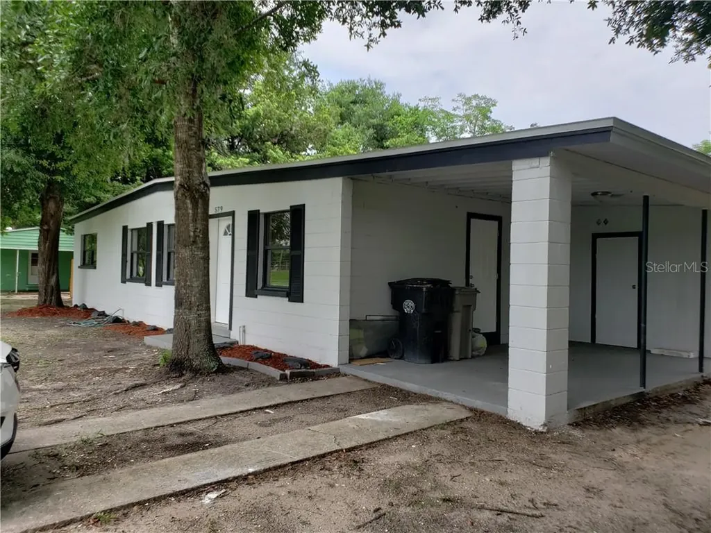 579 N Lake Avenue Apopka FL 32712