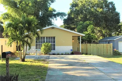 2739 60th Avenue N St Petersburg FL 33714
