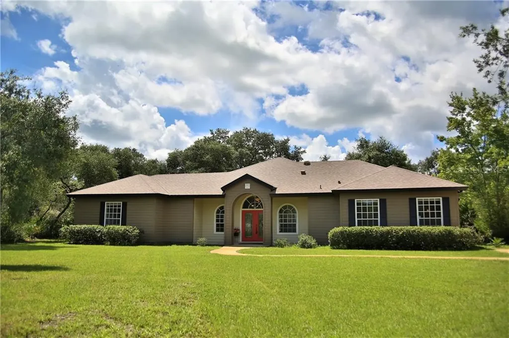 13635 Lacebark Pine Road Orlando FL 32832