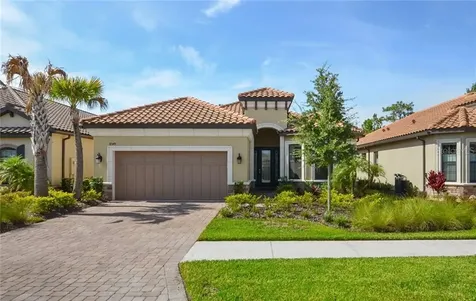 8549 Grand Alberato Road Tampa FL 33647