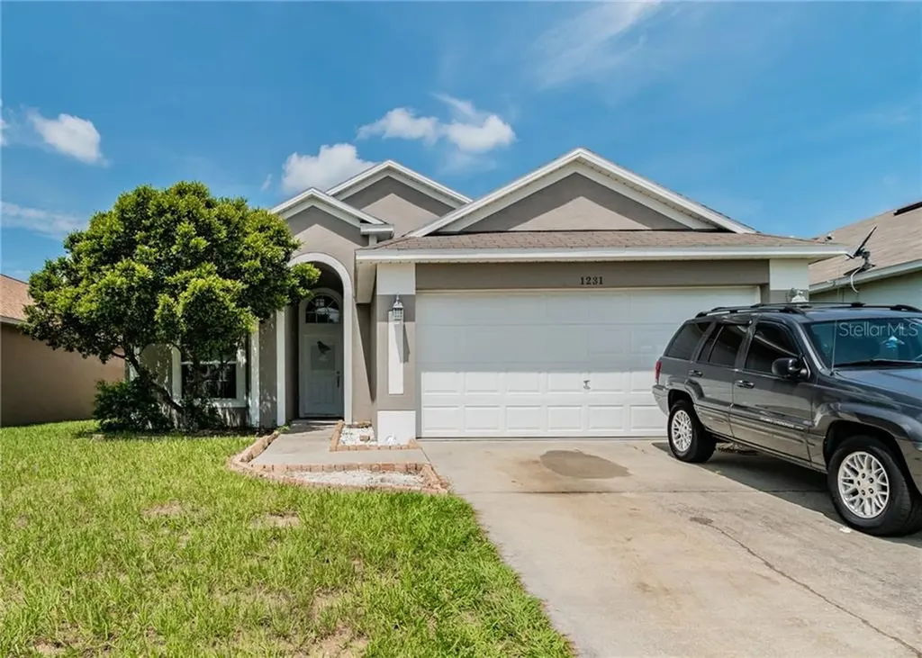 1231 Belvoir Drive Davenport FL 33837