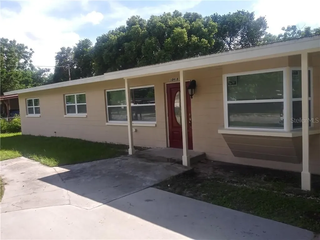 10918 N Hyacinth Avenue Tampa FL 33612